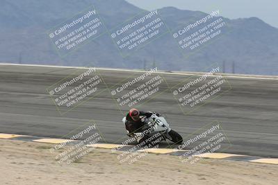 media/Nov-15-2025-Race Pace (Sat) [[8de605a2d8]]/Verified Riders/Bowl (1020am)/